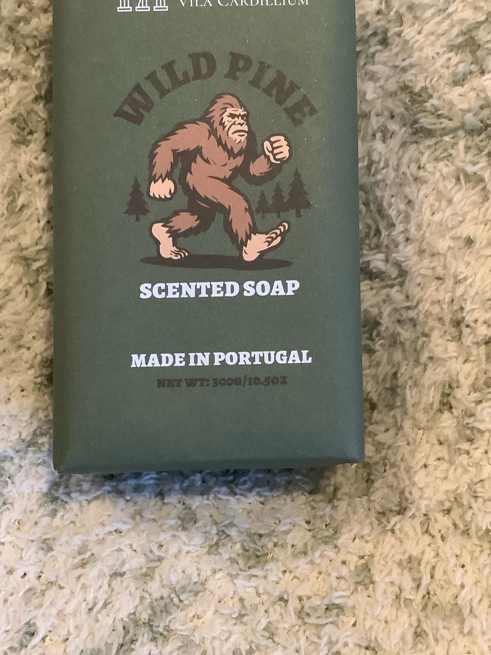 Vila Cardillium Bigfoot Forest themed Wild Pine Scented Soap NWT large 10.50 oz